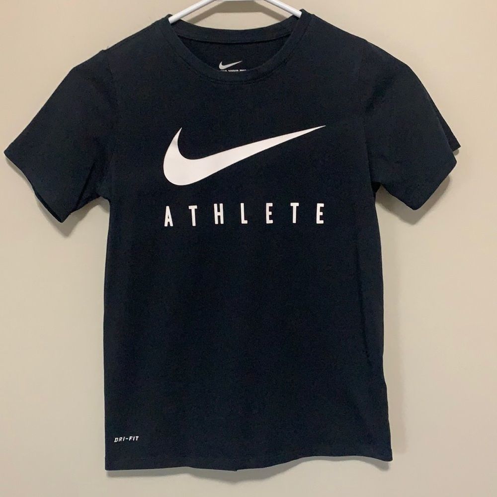 Nike Dri-fit T-shirt SZ Small